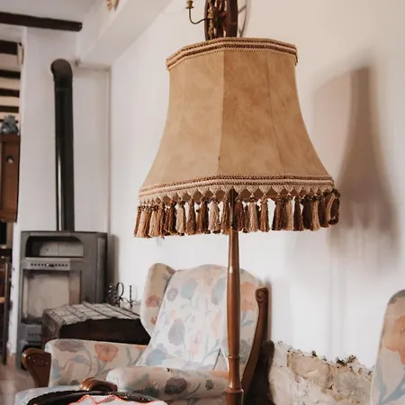 Casa Pe Valea Hartibaciului * Barcut